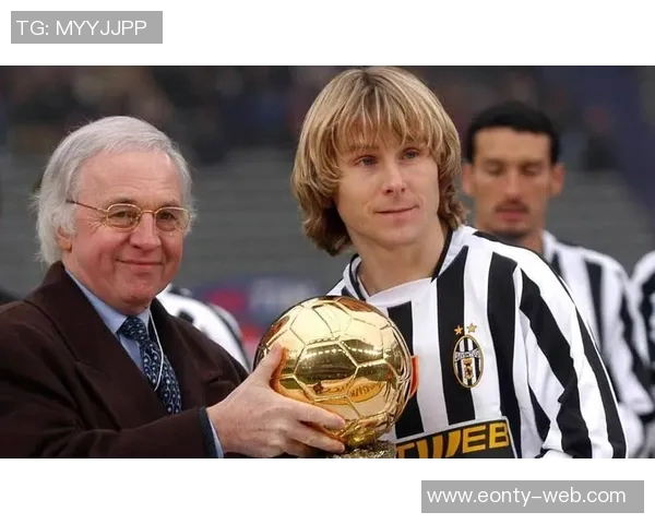 骨头与科米尔的巅峰对决谁能笑到最后揭晓战斗真相